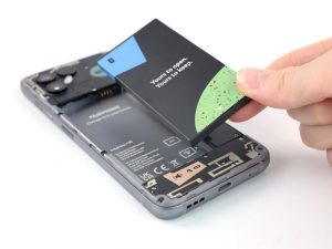 قابلیت تعویض باتری گوشی همراه